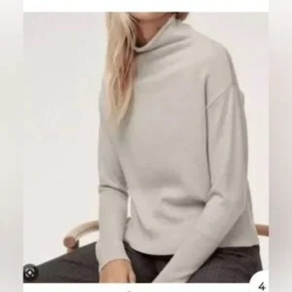 Aritzia Wilfred 100% Merino Wool Cyprie Mock Turtleneck Sweater Grey Size S - Picture 2 of 8